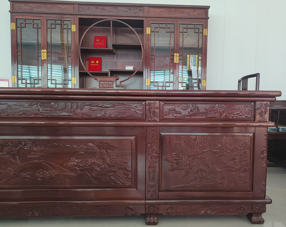 雕花边框书法座屏实拍