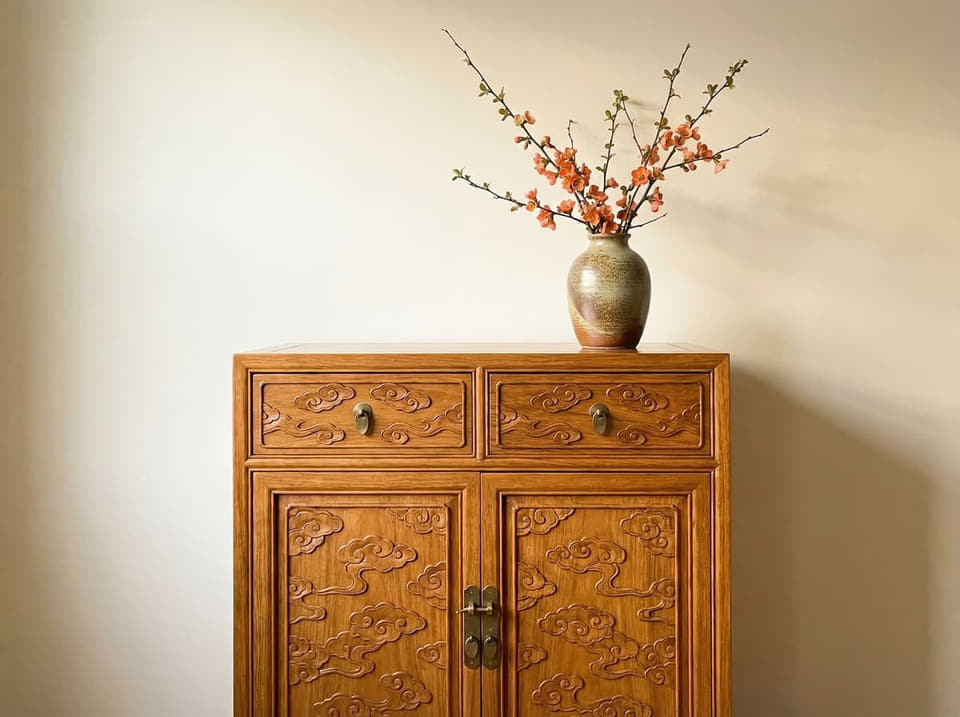 中式云纹双抽对开玄关柜实拍