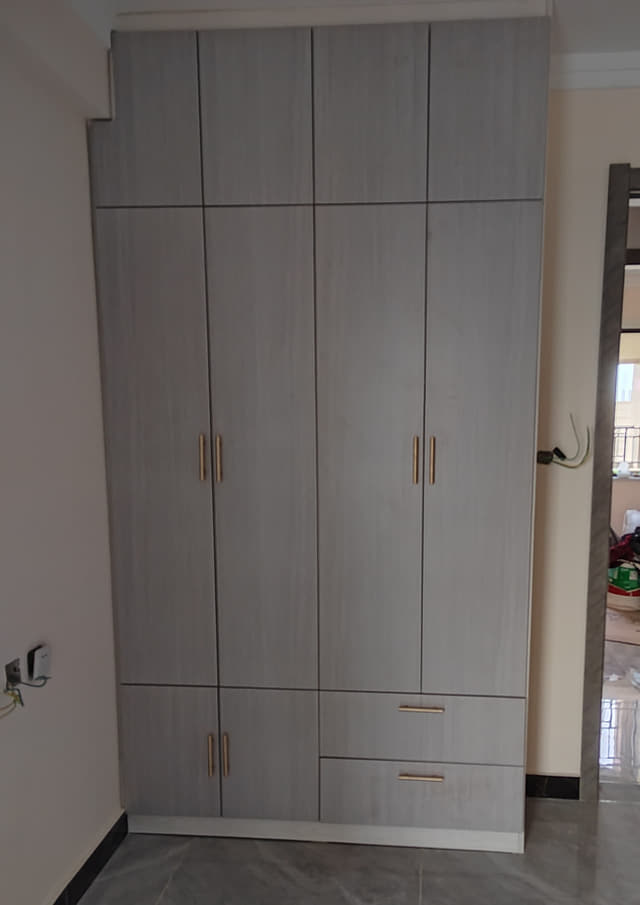 灰木纹通顶衣柜实拍