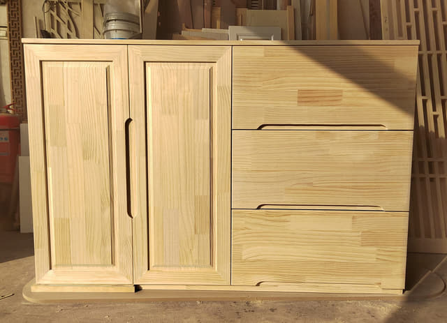 原木两门三抽边柜实拍