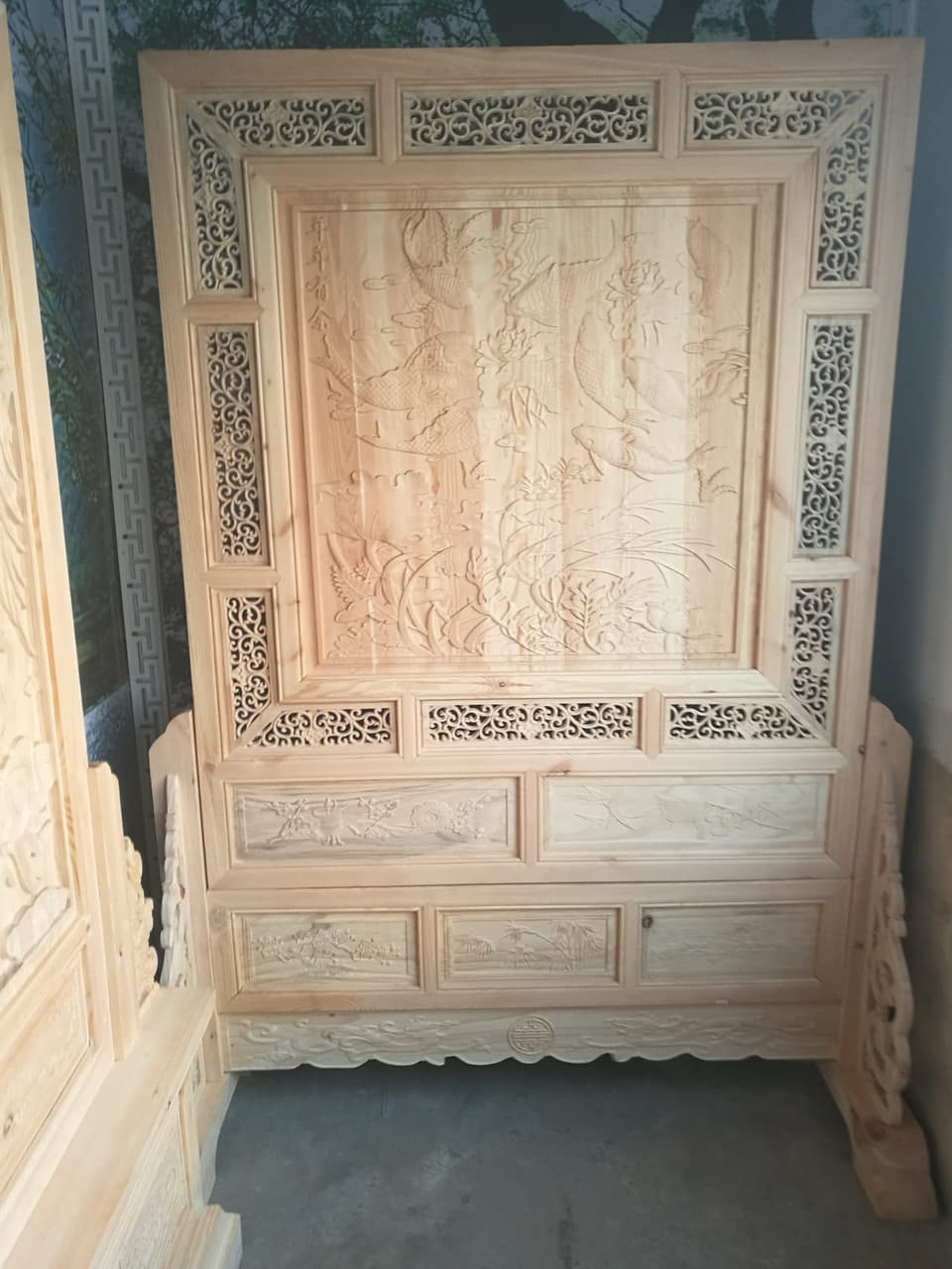 花鸟浮雕落地座屏实拍