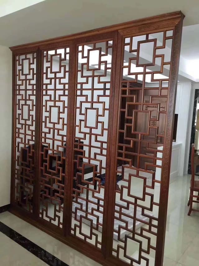 镜面花格隔断墙实拍