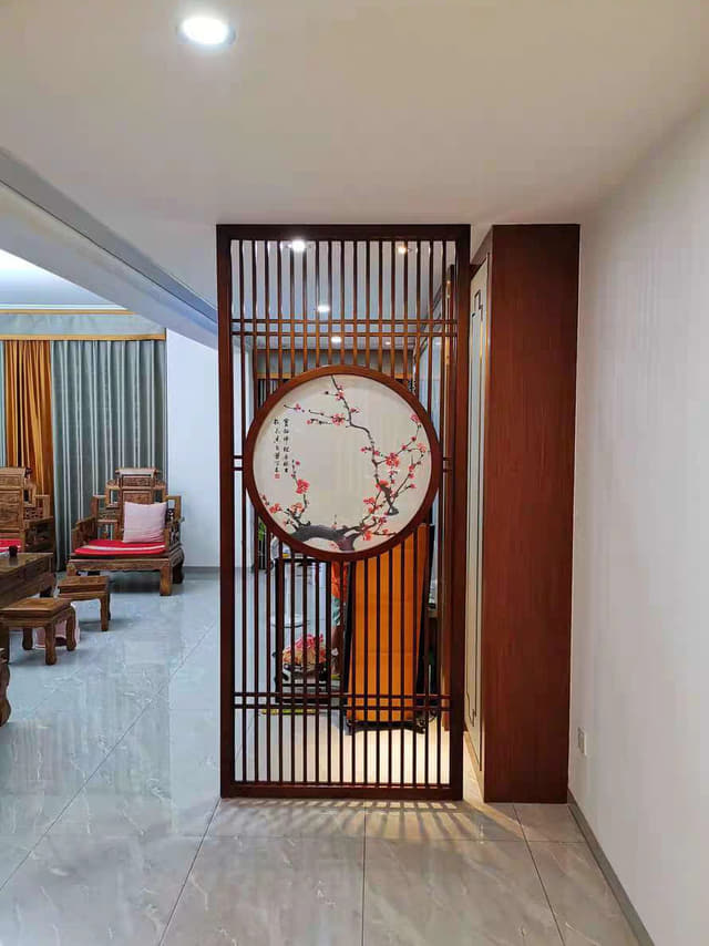 梅花圆景单扇隔断实拍