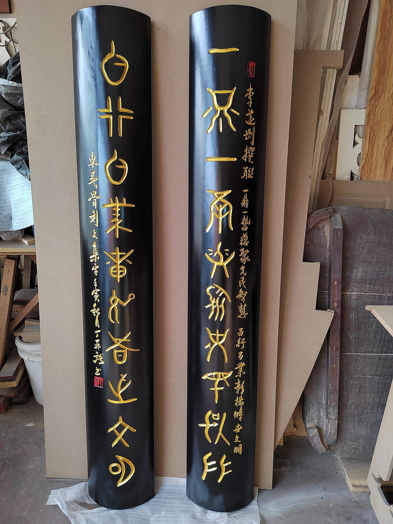 圆柱弧面金字楹联字匾实拍